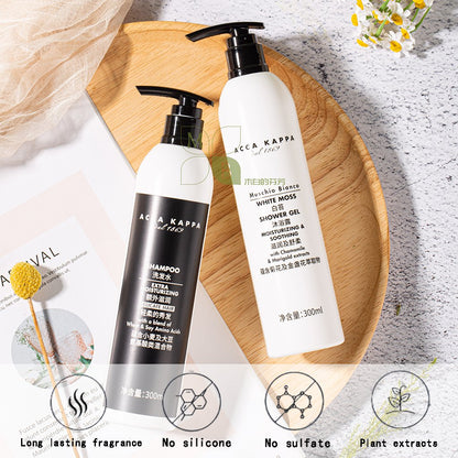 Acca Kappa body lotion, hotel-shampoo-conditioner