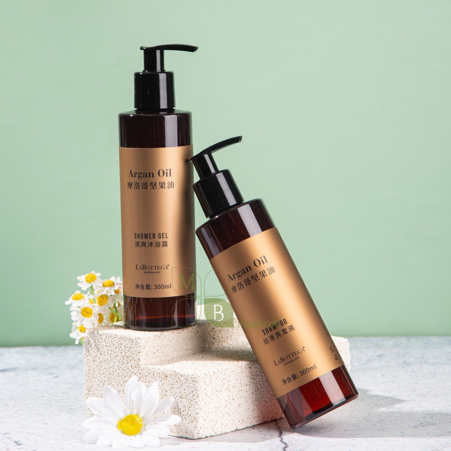 ArganOil body lotion, hotel-shampoo-conditioner