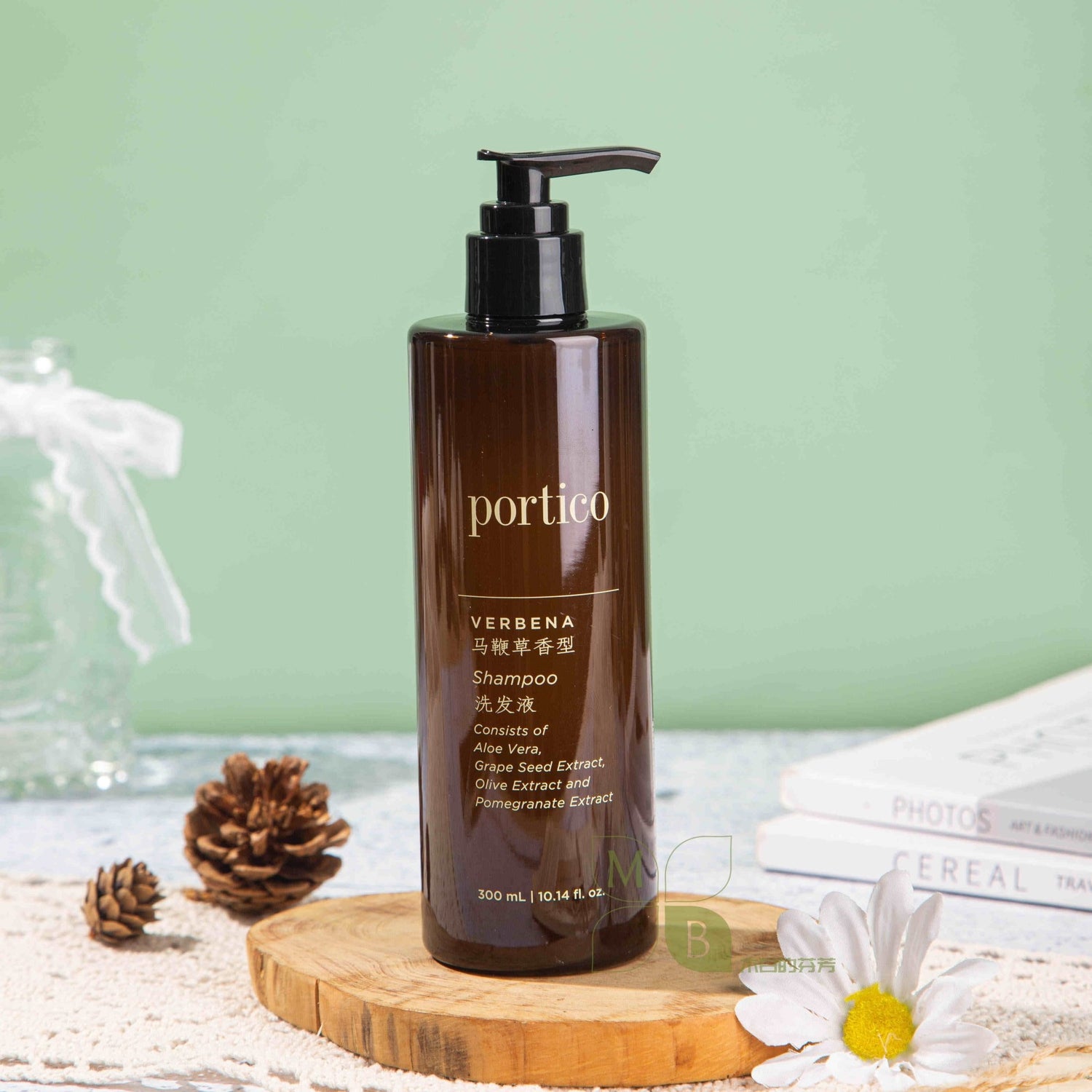 Portico body lotion, hotel-shampoo-conditioner